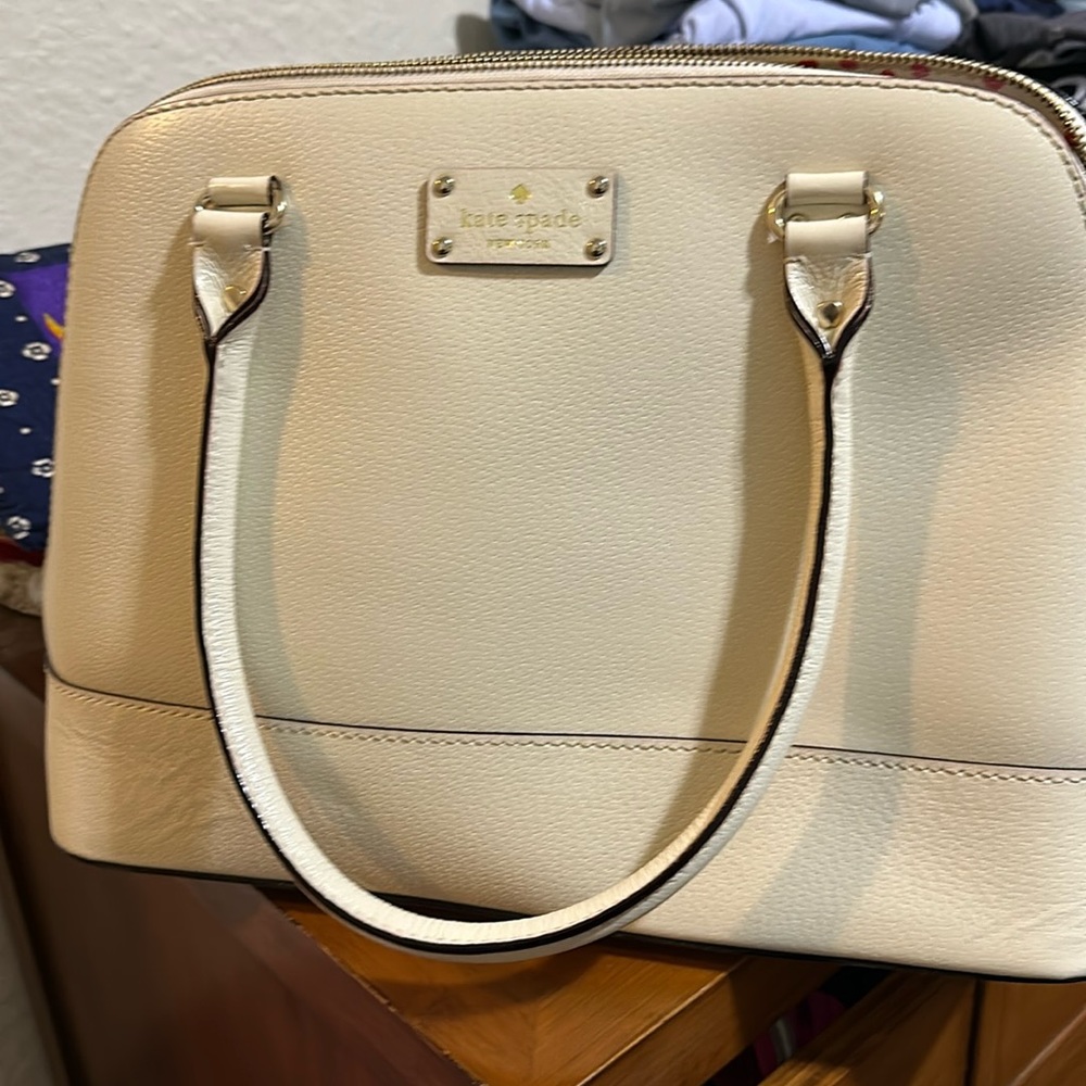Brand new Kate spade bag.